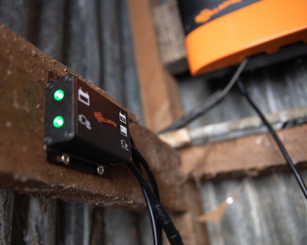 CARGADOR BATERIA DE RESPALDO MBS