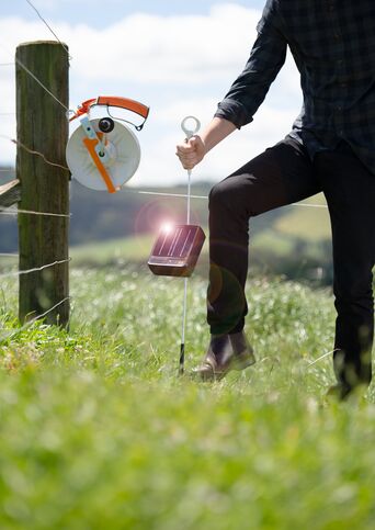 ENERGIZADOR SOLAR S12 LITIO - 0,12J/0,6Ha/1,2Km